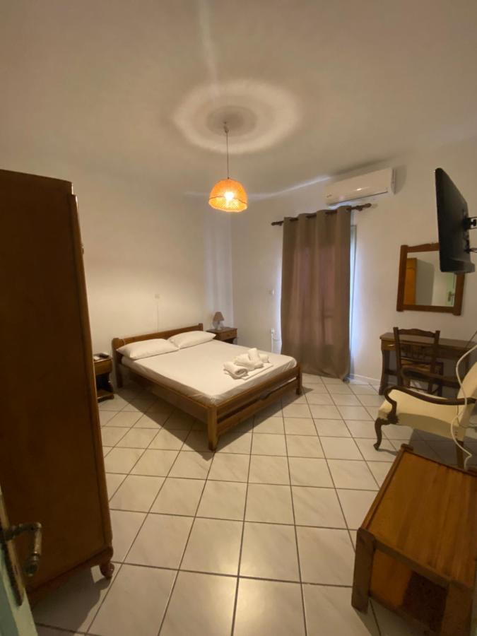 Amnia Agios Romanos Exterior foto