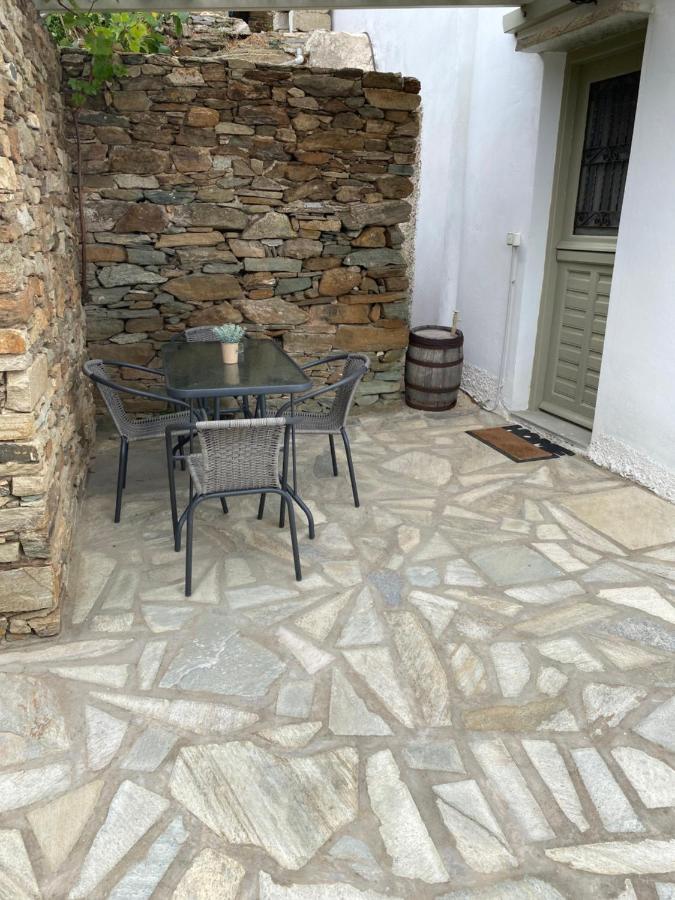 Amnia Agios Romanos Exterior foto
